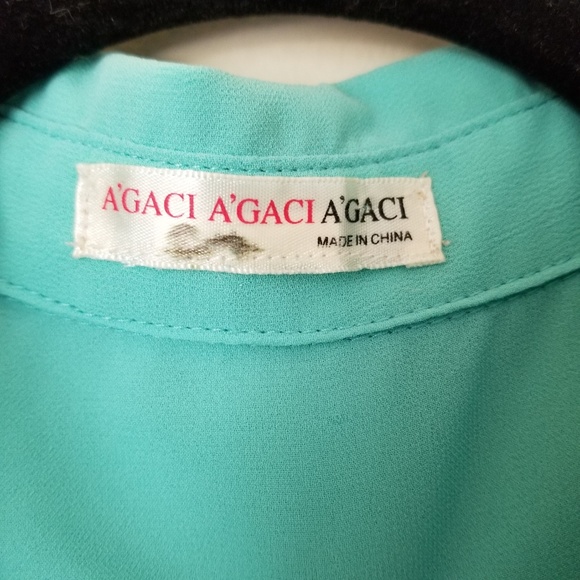 Agaci Button-Down Blouse - Picture 5 of 5